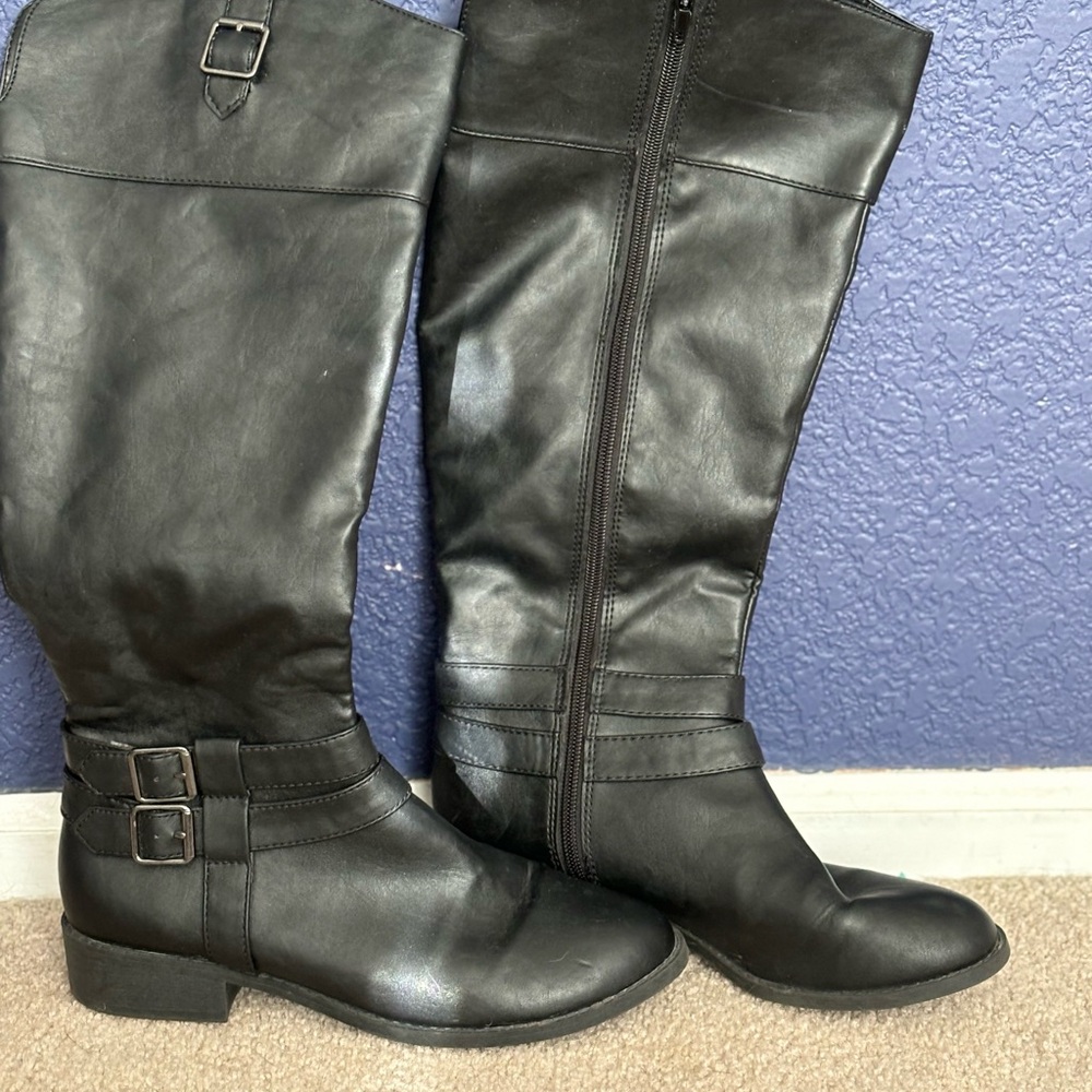 Below knee blk boots